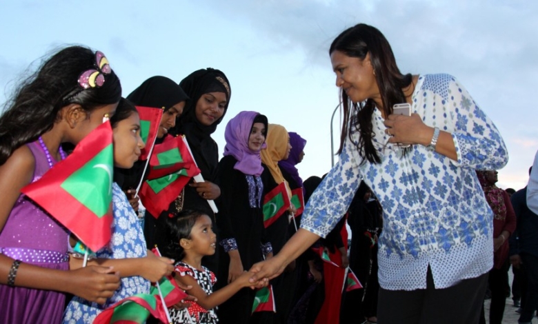 Education Minister to Hdh. Atoll 08.08.15 B