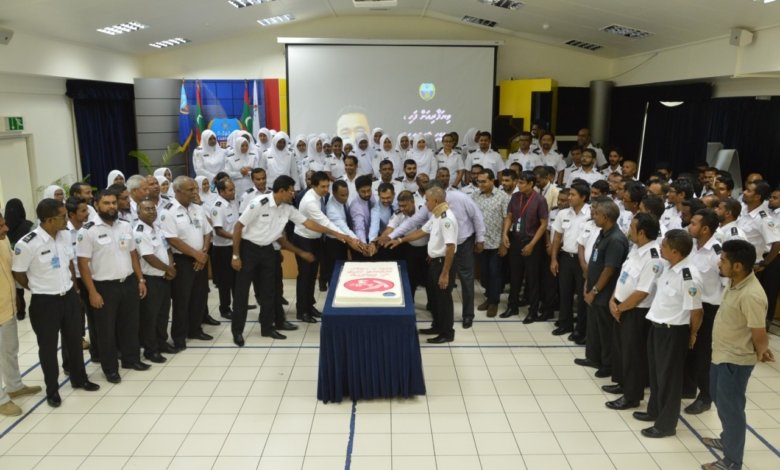 customs 3 years service 27.11.2016