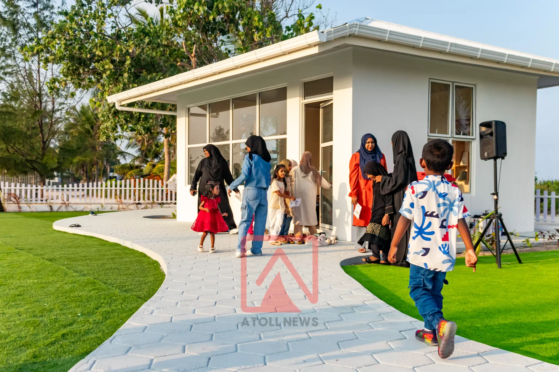 Manadhoo Park Opening 8437