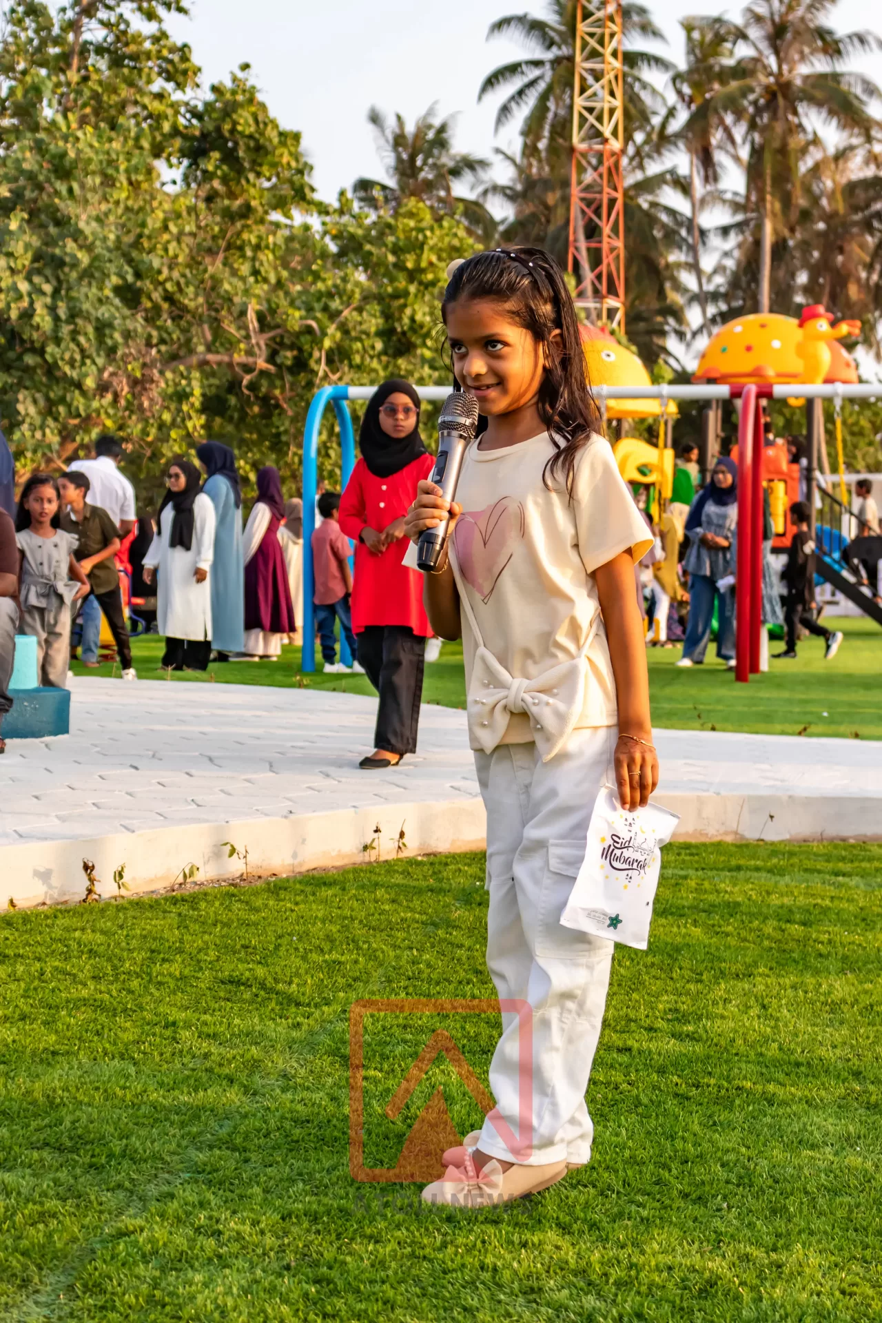 Manadhoo Park Opening 8501