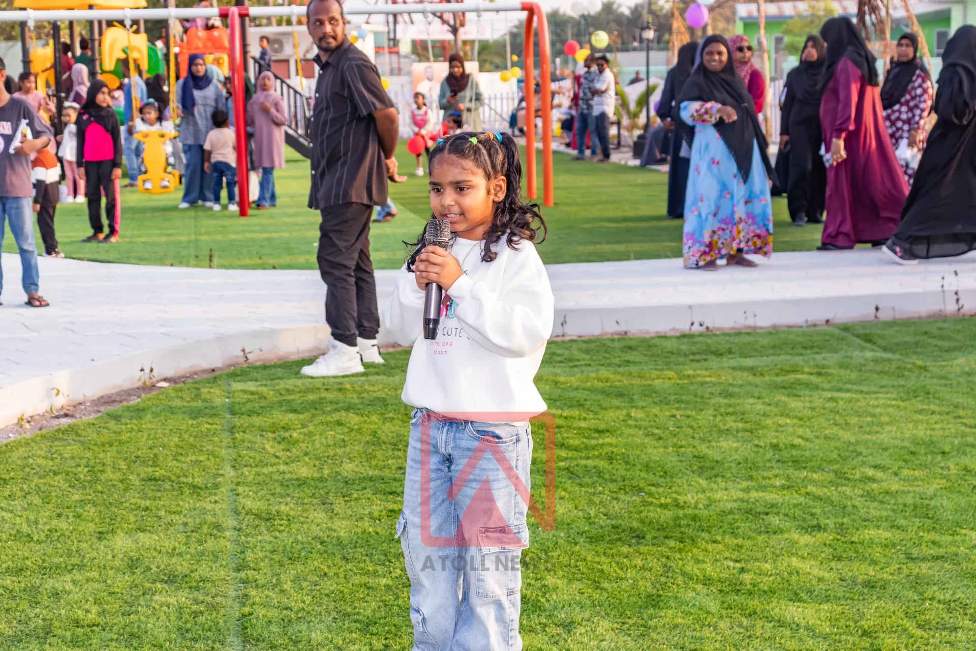 Manadhoo Park Opening 8520