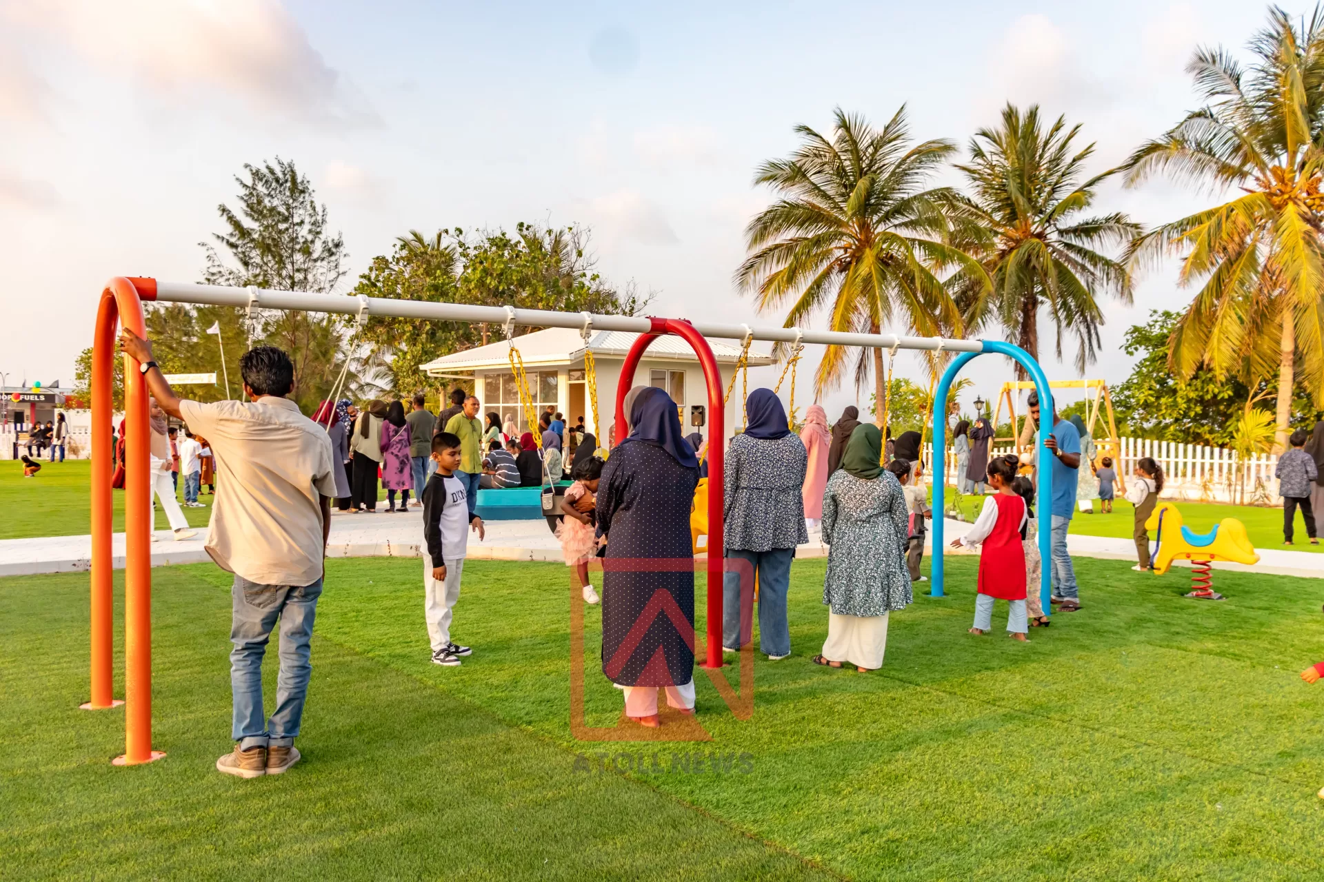 Manadhoo Park Opening 8535