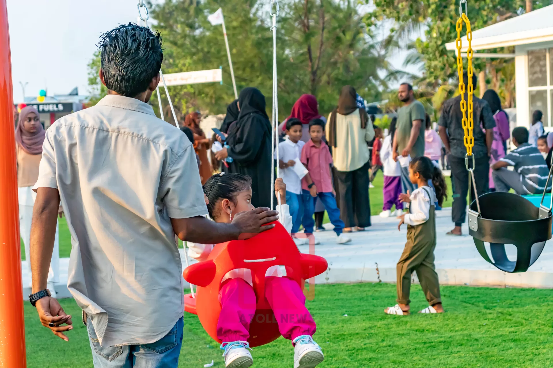 Manadhoo Park Opening 8544