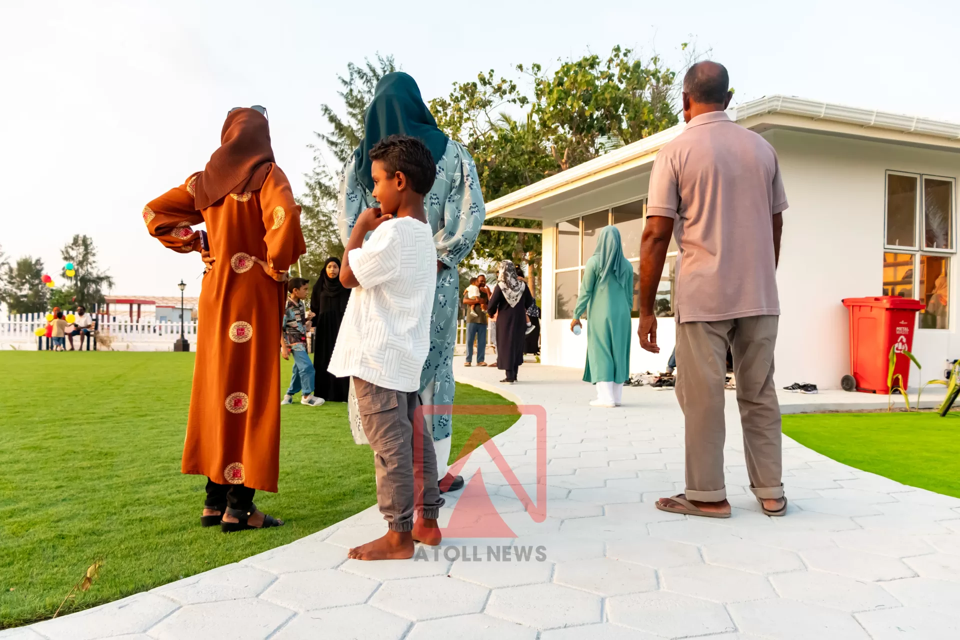 Manadhoo Park Opening 8615