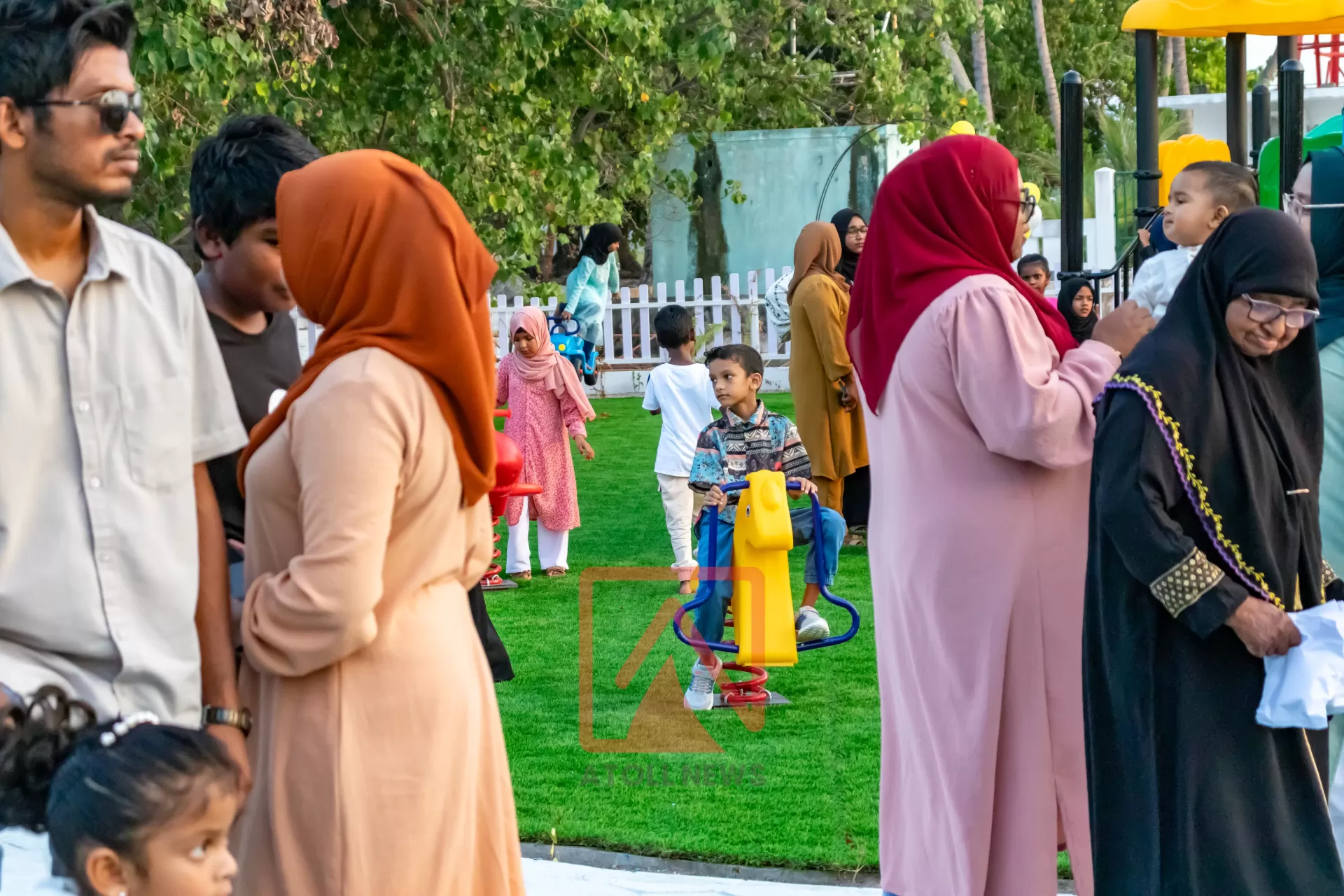 Manadhoo Park Opening 8623