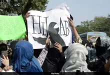 High Court hijaab