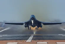 A USAF B 1 bomber takes off