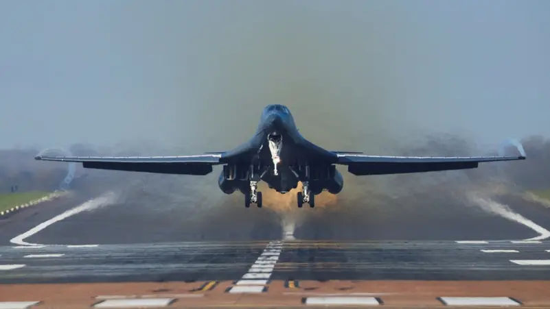 A USAF B 1 bomber takes off