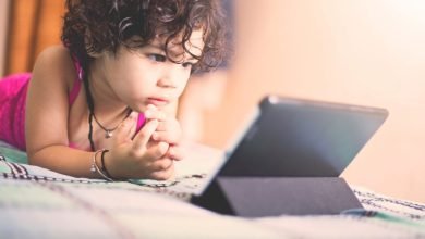 child with tablet