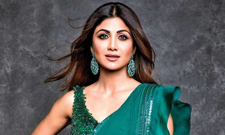 943570 shilpa shetty