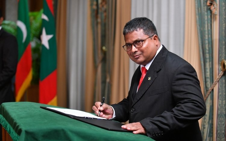 Dr. Hussain Rasheed Hassan