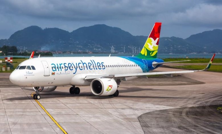 air seychelles airbus neo airplane mahe seychelles airport mahe seychelles february air seychelles airbus neo airplane 181024027