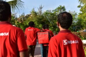 photo6231012105360878768